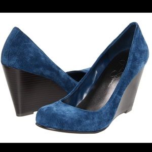 Jessica Simpson Blue Kellie Round Top Suede Wedge